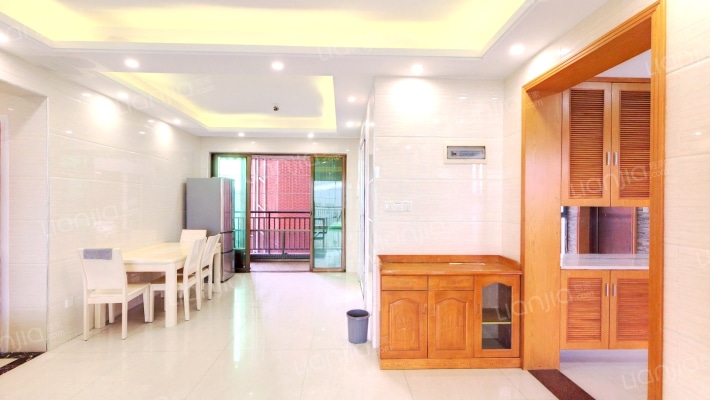 雍华庭二手房实景图