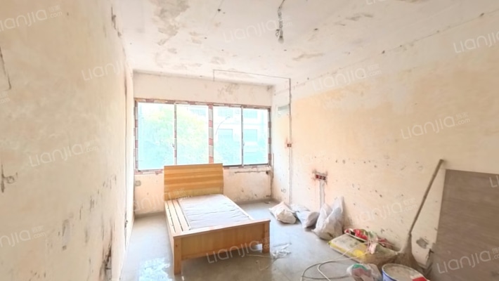 青春小区南区二手房实景图