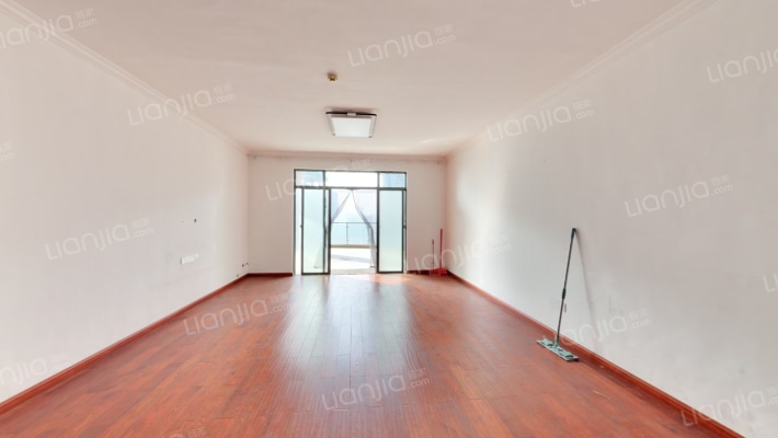 湘江豪庭二手房实景图