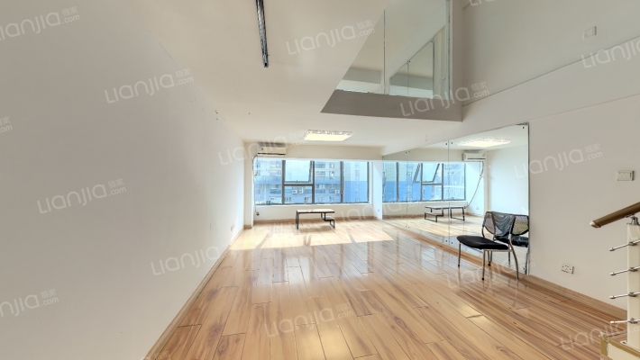 金沙湖1号二手房实景图