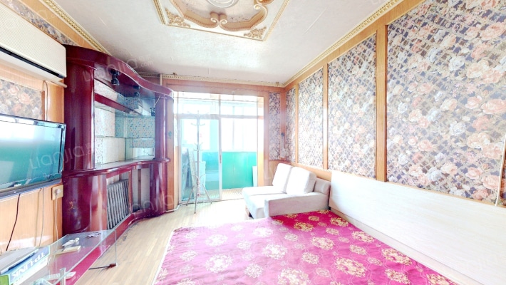 湖畔小区二手房实景图