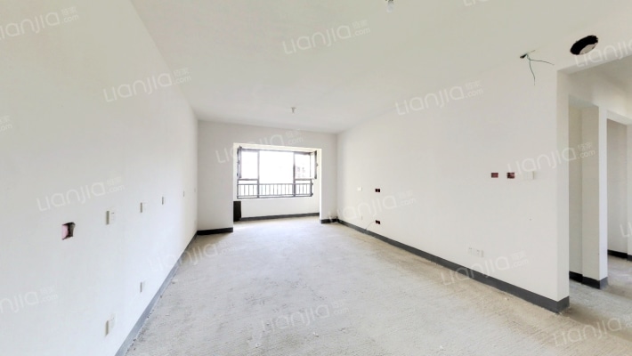 绿地空港西斯莱公馆二手房实景图