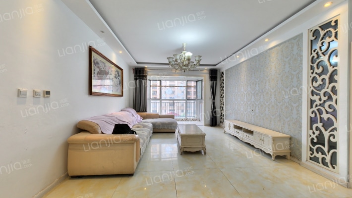 蔚蓝群岛三期二手房实景图