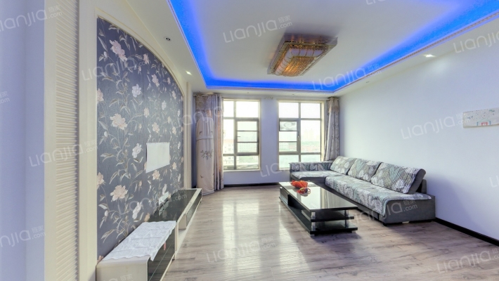 米兰小镇西区二手房实景图