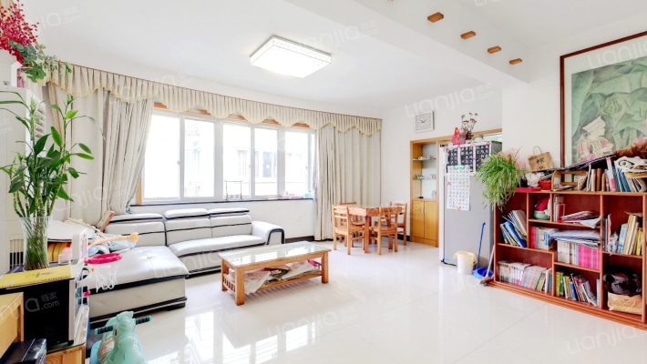 新世纪花园二手房实景图