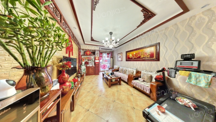 万科新城芸香苑二手房实景图