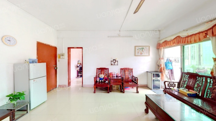 新岗街二手房实景图