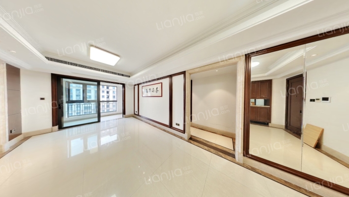 建发中央天成二手房实景图