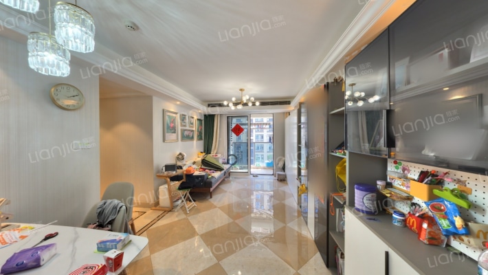 翡翠江南华庭二手房实景图