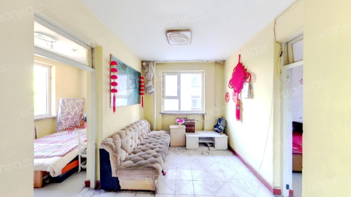 太原市高级技工学校家属院二手房实景图