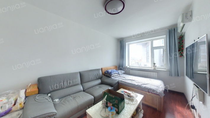 春城房管所宿舍二手房实景图