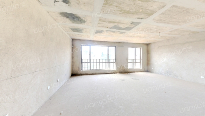 艺术家园区C区二手房实景图