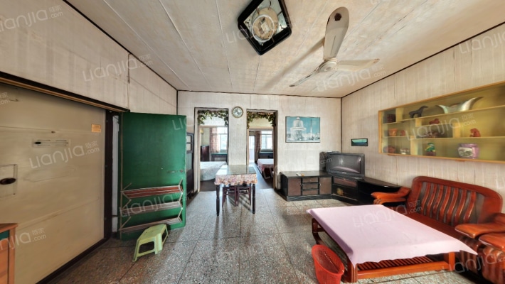 解放西路国药厂宿舍二手房实景图