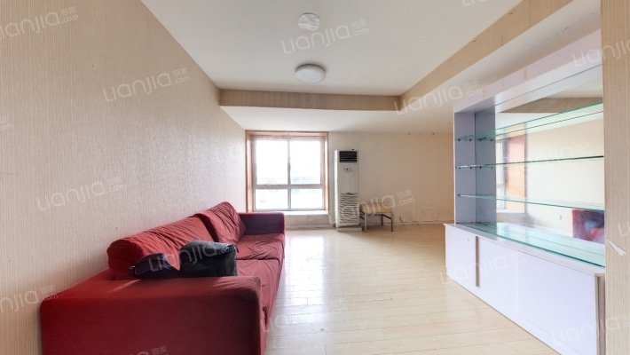 凯旋莲湖公馆二手房实景图