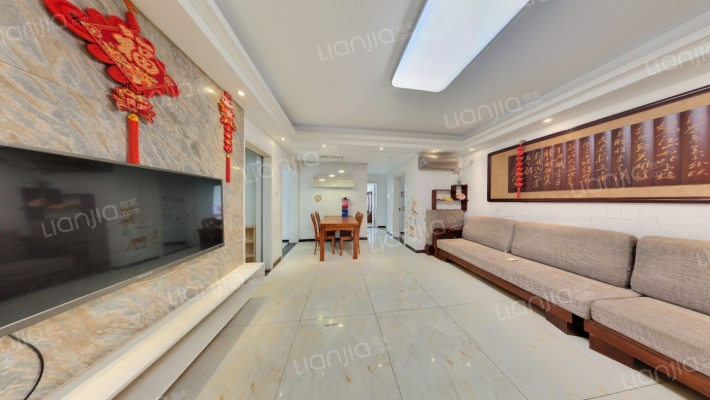 国宾中心二手房实景图