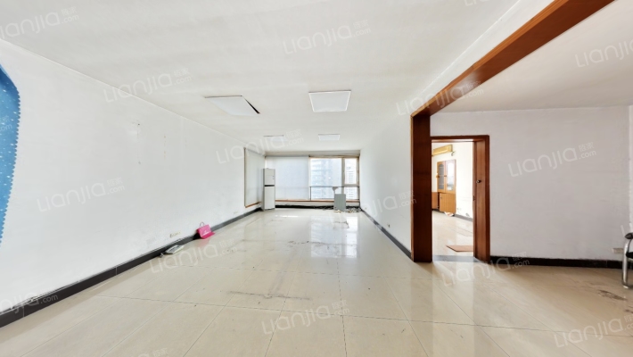 中华广场二手房实景图