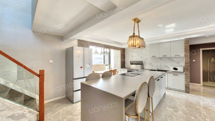 玫瑰湾小区二手房实景图