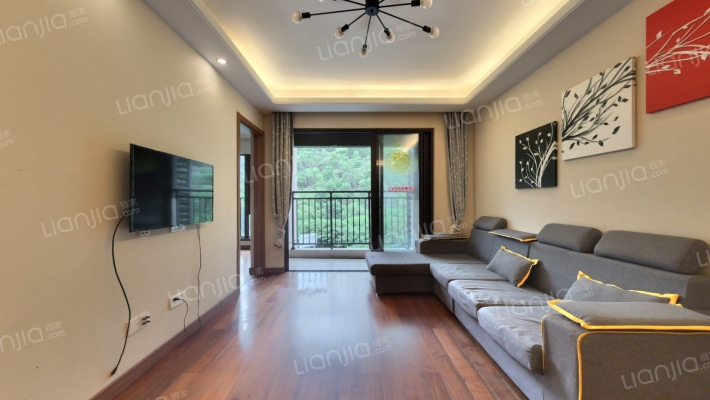 万科麓城三期二手房实景图