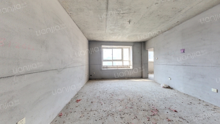 新城嘉苑E区二手房实景图