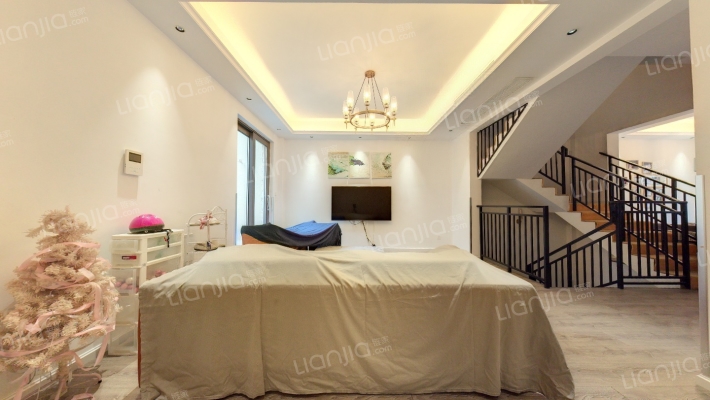 望津山别墅区二手房实景图