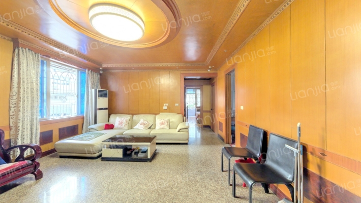 东大花园二手房实景图