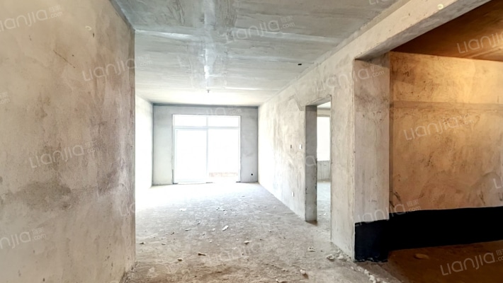 盛世雲景二手房实景图