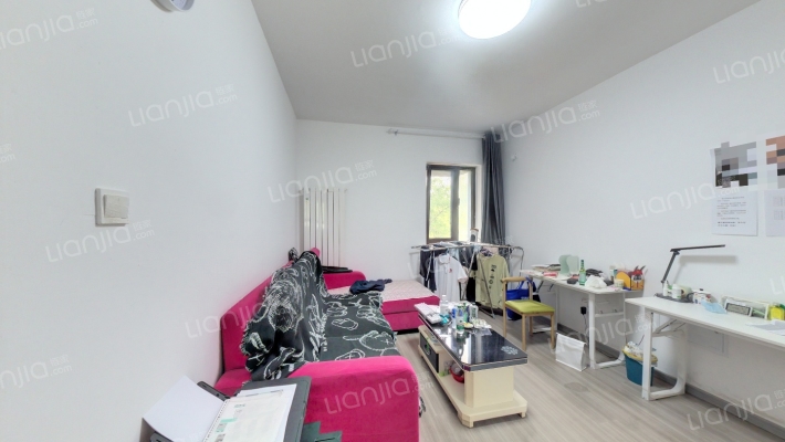 南益名悦湾二手房实景图