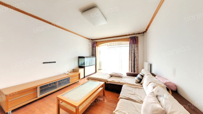 荣信花园二手房实景图