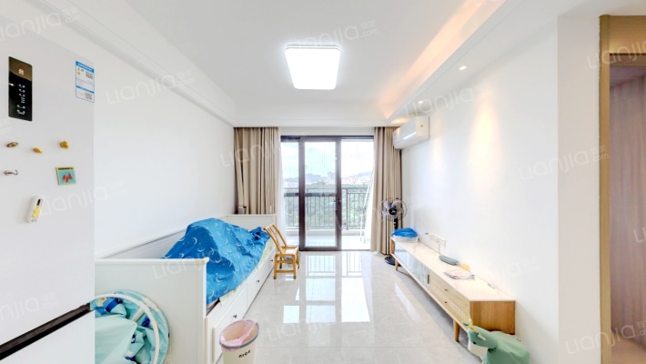 保利湾上二手房实景图