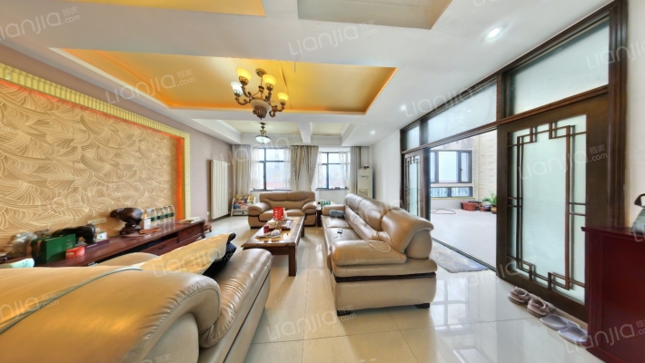 鹿港小镇二手房实景图