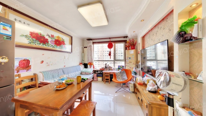 鸿业兴园二区二手房实景图