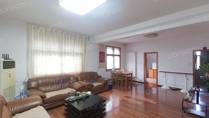 光明路58号院二手房实景图