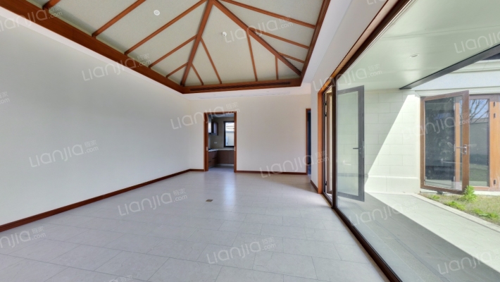 青山湖玫瑰园二手房实景图