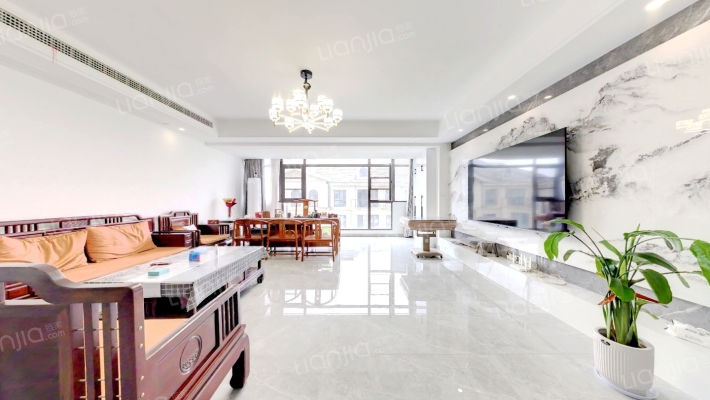 中吴红玺御园二手房实景图