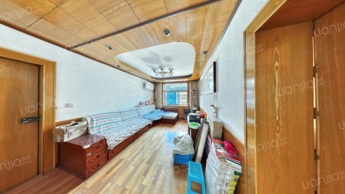 电影资料库住宅楼二手房实景图