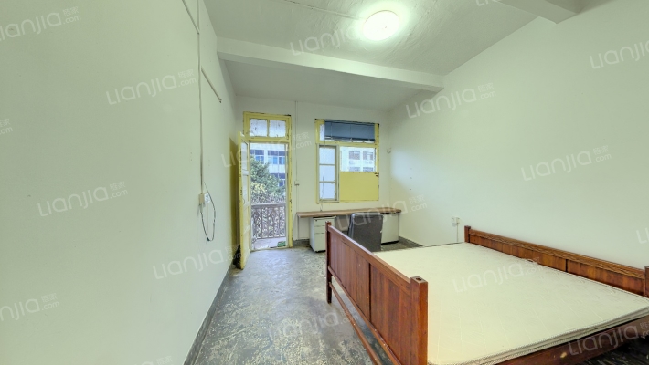 电力宿舍二手房实景图