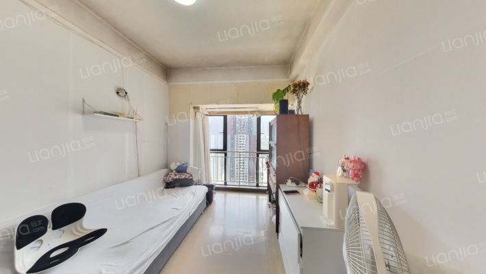 花样年花港家园二手房实景图