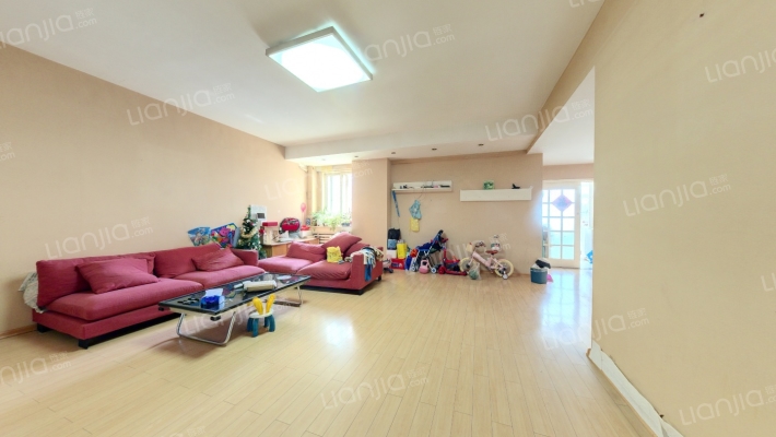 西整桃园小区二手房实景图