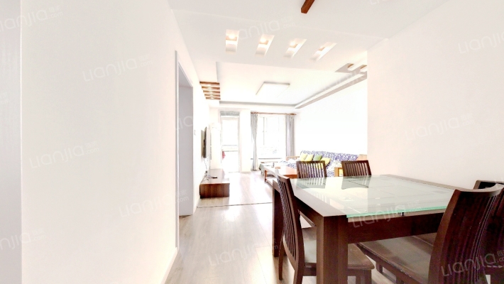 辰凯紫藤苑二手房实景图