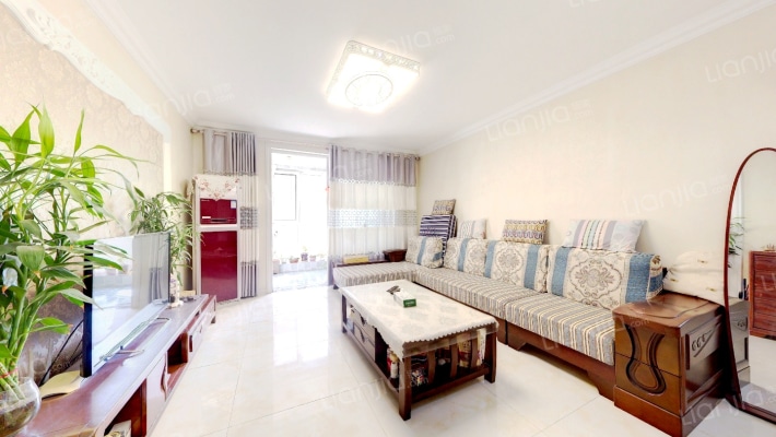 鸿泰兰亭二手房实景图