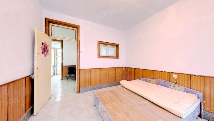 人事局宿舍二手房实景图