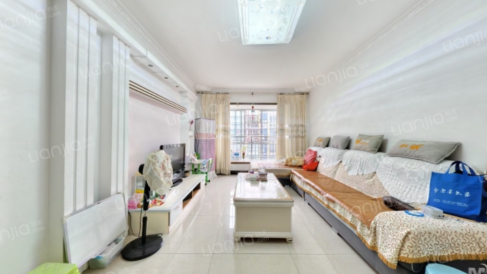 学府100小区二手房实景图