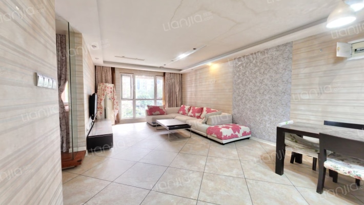 橙郡一期二手房实景图