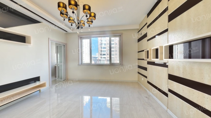 连大文润金宸一二期二手房实景图