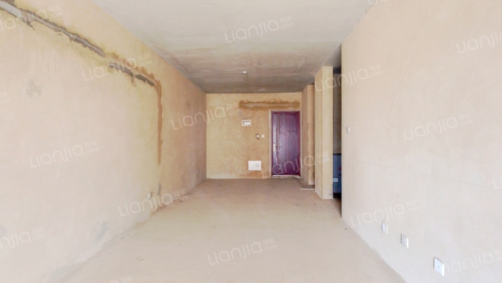 华飞名盛世界二手房实景图