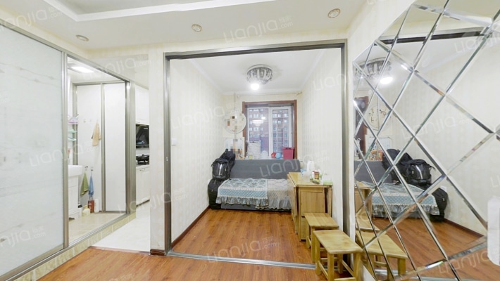 建国街二手房实景图