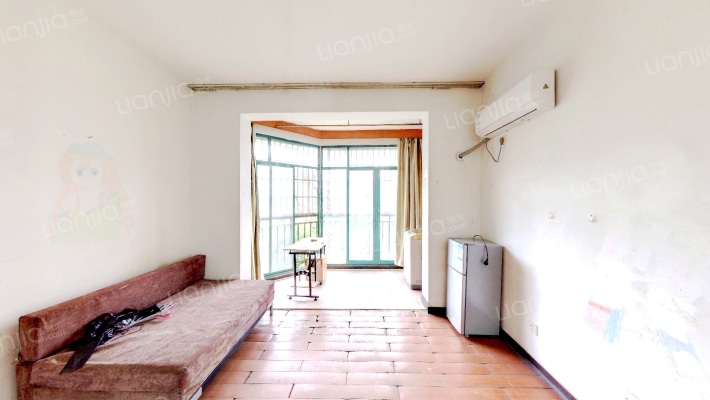 江滨玫瑰园二手房实景图