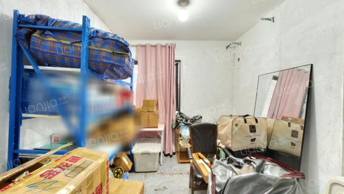 琴浦新苑二手房实景图