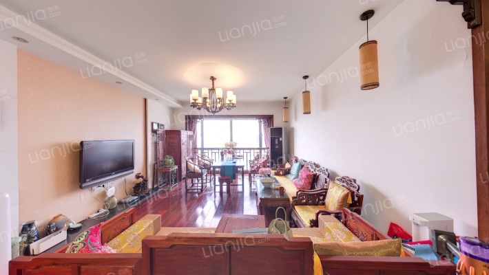 东湖花园三期二手房实景图