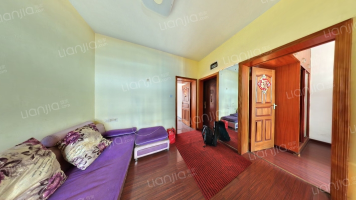 上凤凰坡二手房实景图